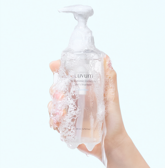 Luvum Limpiador en gel hialurónico de bambú